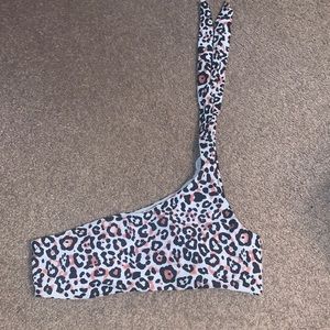 Shein Cheetah Print Bikini Tie Top